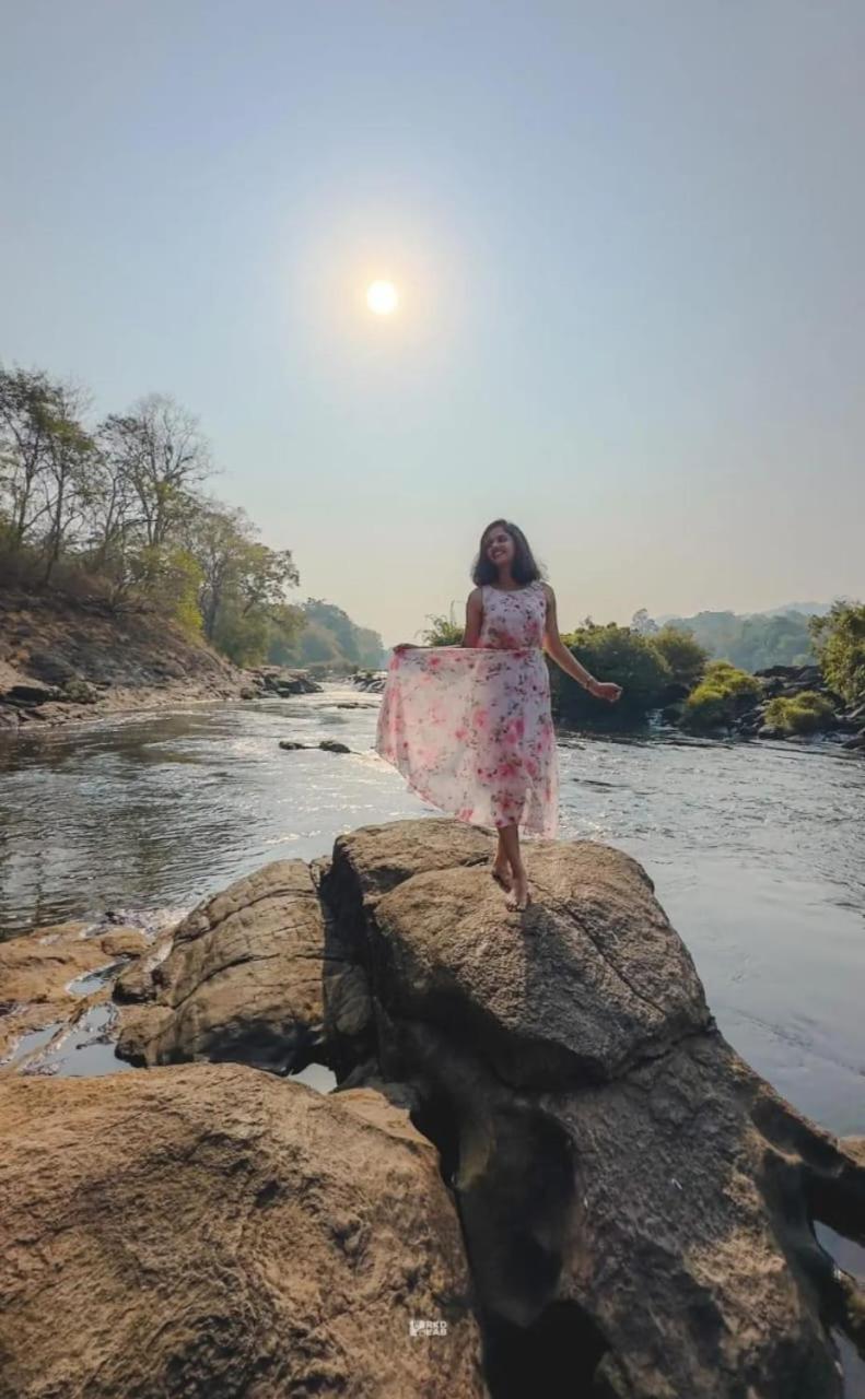 Wildglamps Athirappilly Hotel Bagian luar foto